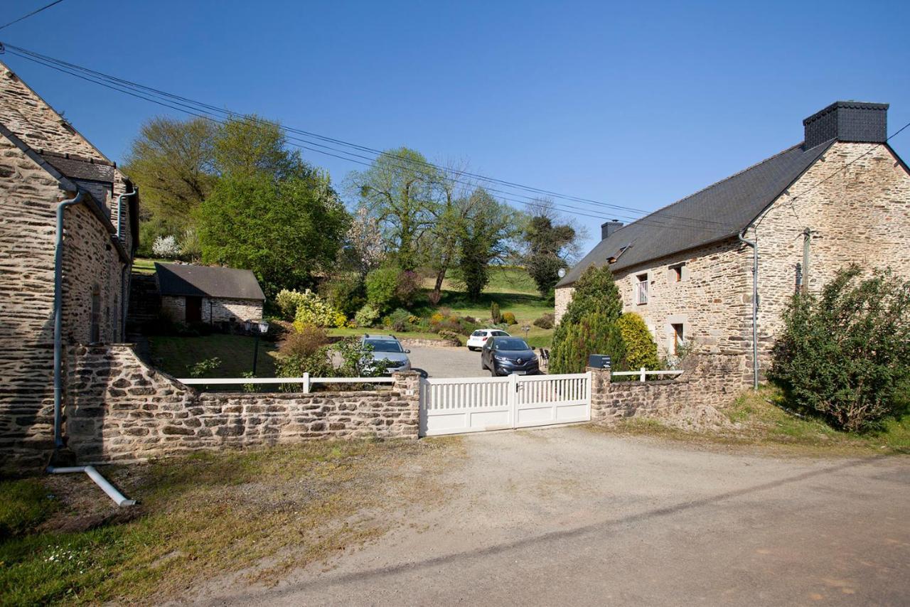 Guégon Stone Cottage With Modern Cosy Interior Near To Josselin Perfect Retreat For Writers Or Star Gazers מראה חיצוני תמונה