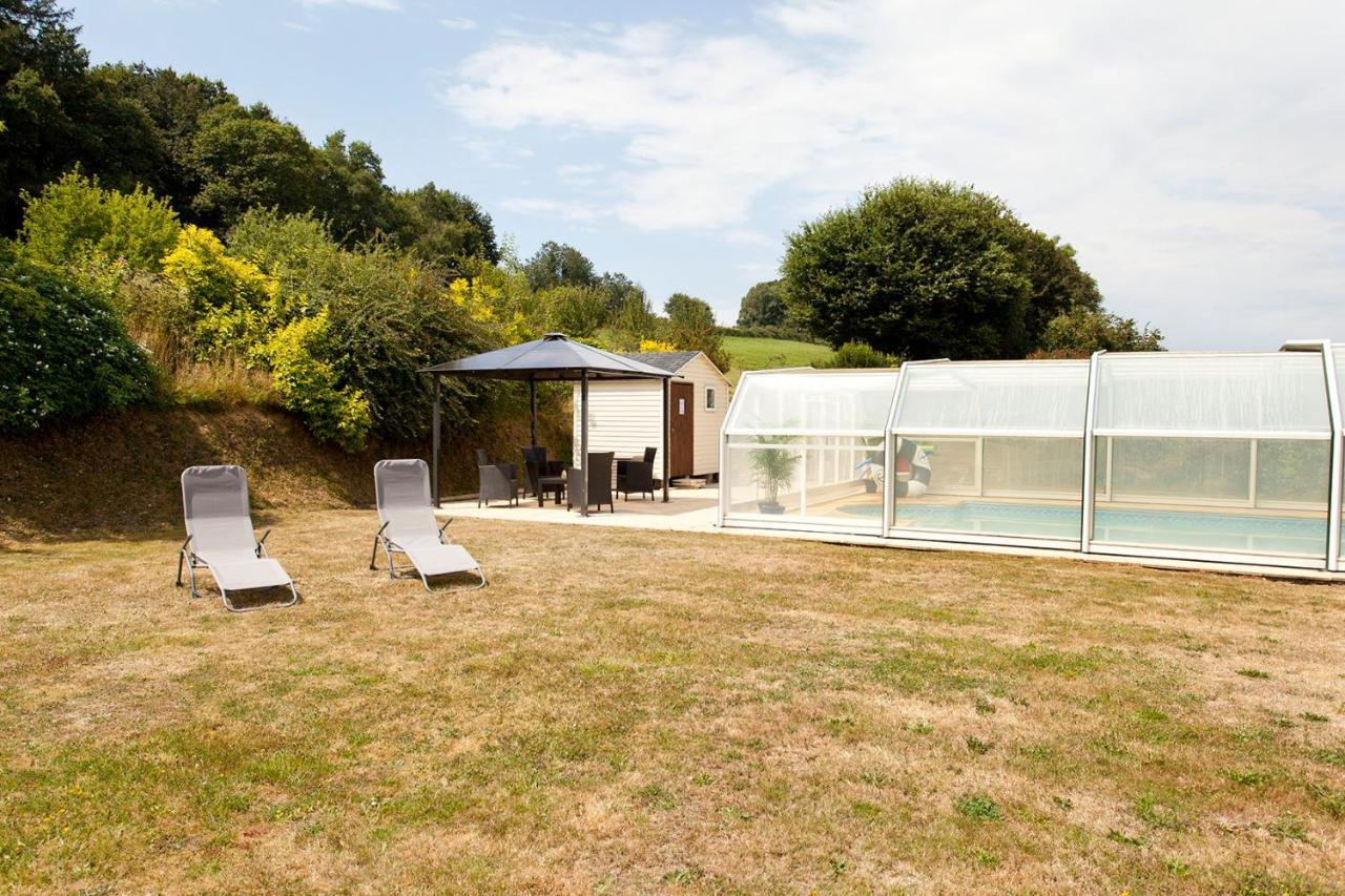 Guégon Stone Cottage With Modern Cosy Interior Near To Josselin Perfect Retreat For Writers Or Star Gazers מראה חיצוני תמונה